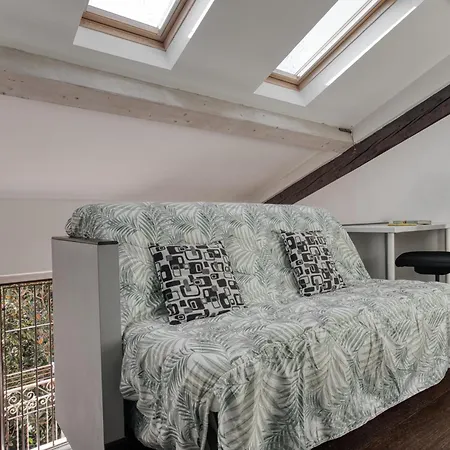 Lejlighed Stylish Top-floor Apt; Design Disctrict Milano